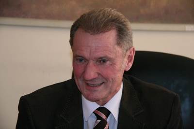 2013-04-05 19
